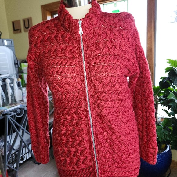 25072 Connemara Knitwear 100% Merino Wool Cardigan Irish Sweater Red Sz M - Picture 1 of 12